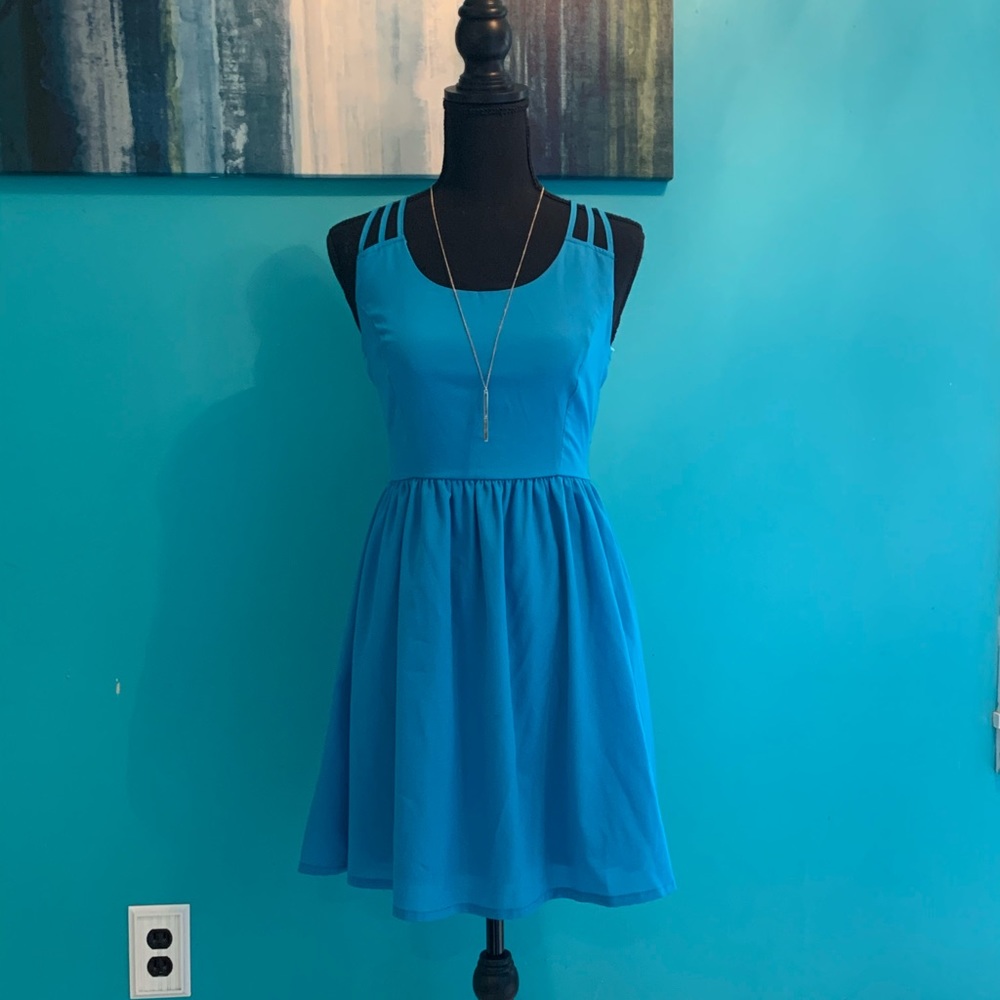 🔥4/$20 Super cute strapped dress!